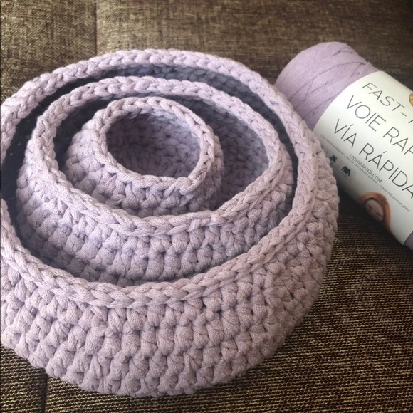 Other - Crochet Nesting Bowls set of 3 NWOT